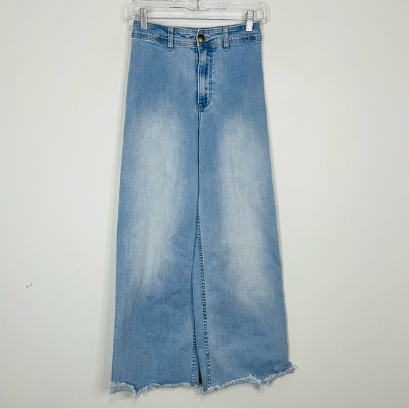 Billabong Light Blue Flare Jeans - Picture 2 of 9